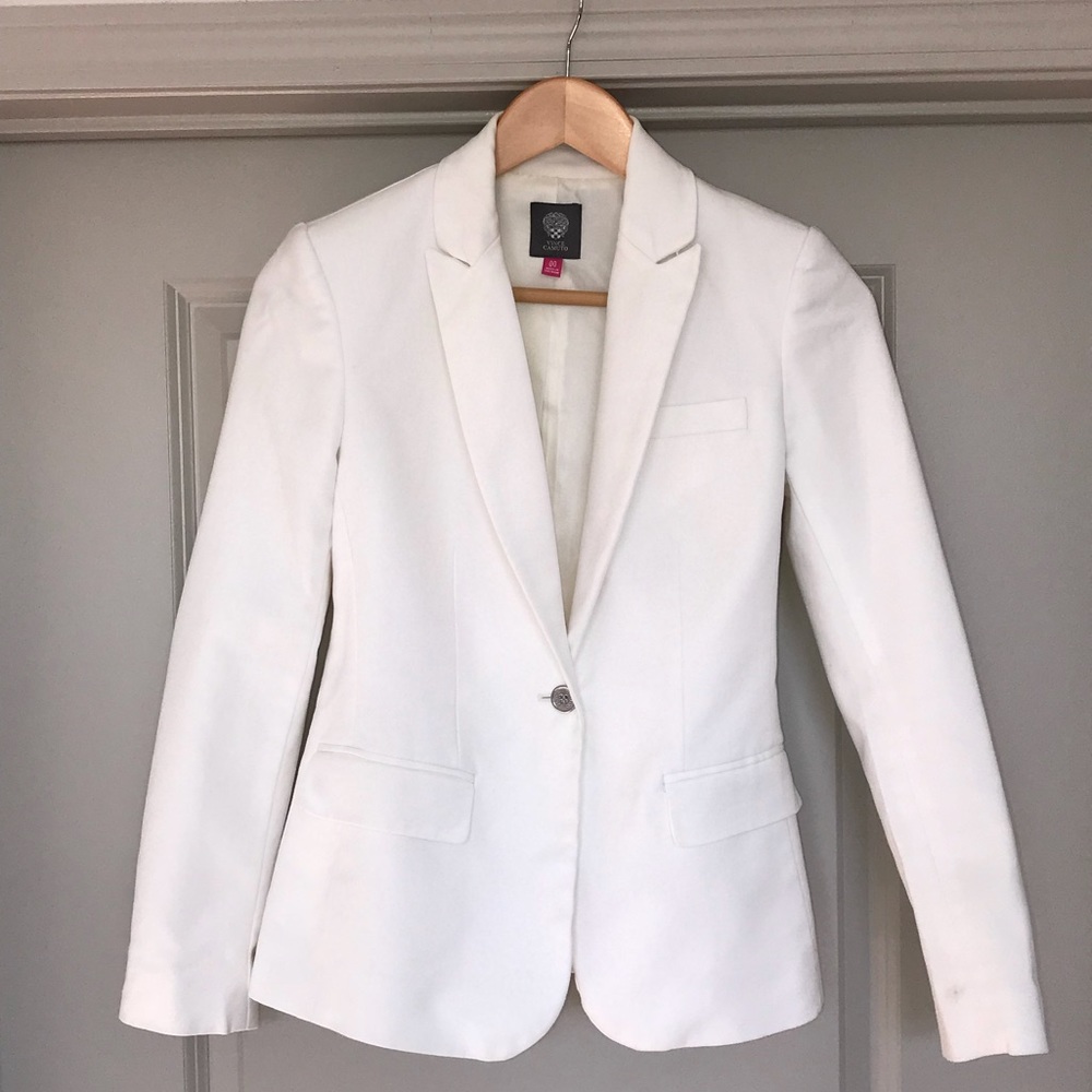 Vince Camuto Spring White Blazer